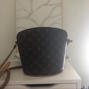 Authentic Louis Vuitton Crossbody Bag